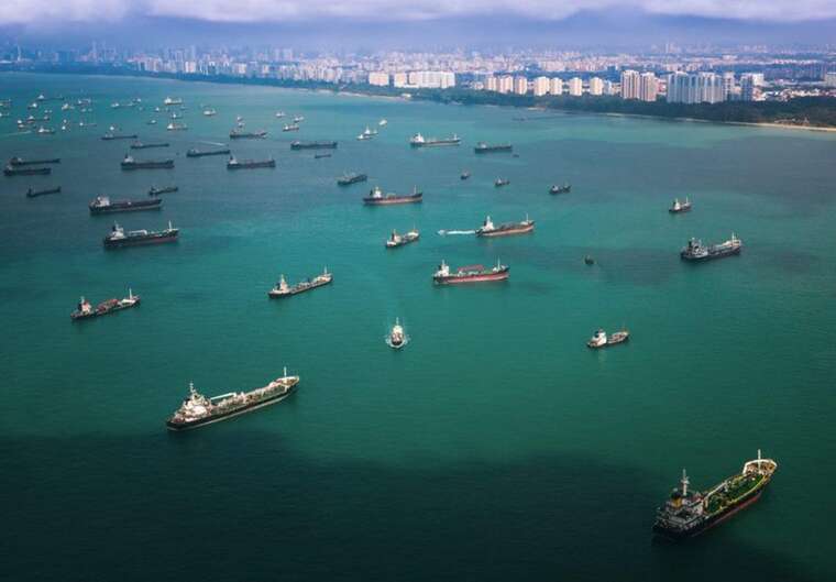 The Guardian:  볿        ѳ