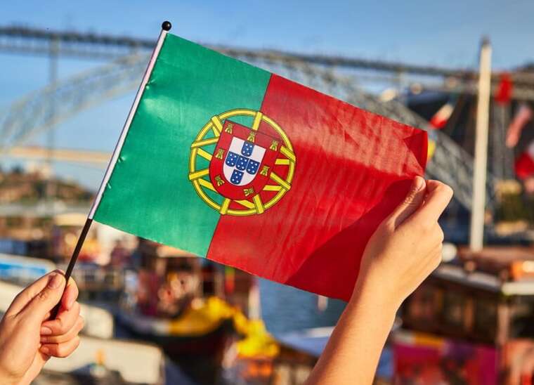 Білоруси, які прибули з України, мають покинути Португалію: AIMA скасовує тимчасовий захист