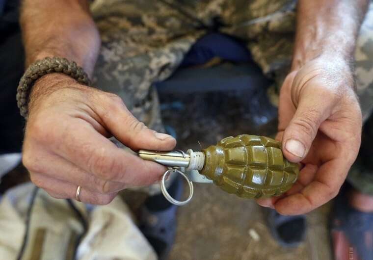 In Dnipro, an unknown person threw a grenade into the vestibule of an apartment building