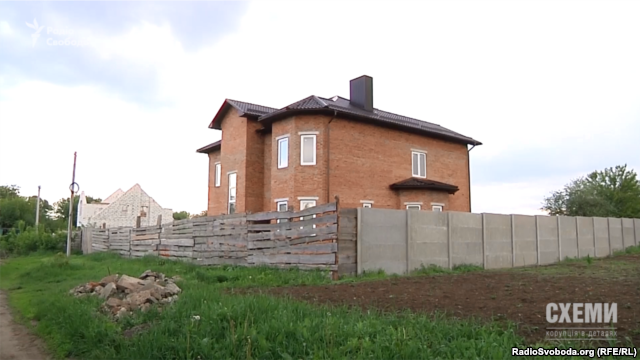 48 саботажников: кто боится электронного декларирования? (Спецрепортаж) 48 саботажников: кто боится электронного декларирования? (Спецрепортаж)