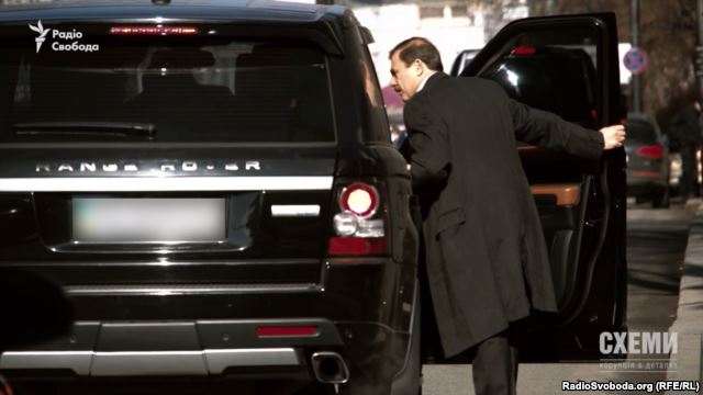 48 саботажников: кто боится электронного декларирования? (Спецрепортаж) 48 саботажников: кто боится электронного декларирования? (Спецрепортаж)