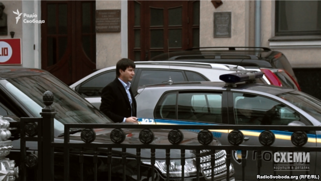 48 саботажников: кто боится электронного декларирования? (Спецрепортаж) 48 саботажников: кто боится электронного декларирования? (Спецрепортаж)