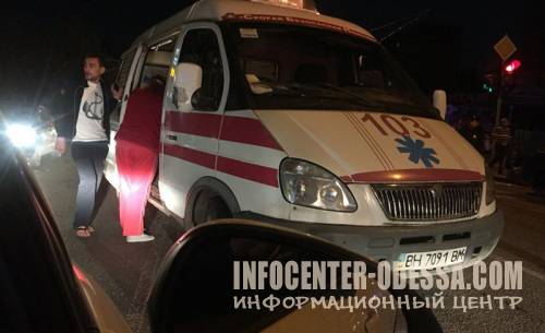 Грузина, устроившего аварию в Одессе, отбили у полиции его земляки dqxikeidqxiqqeant