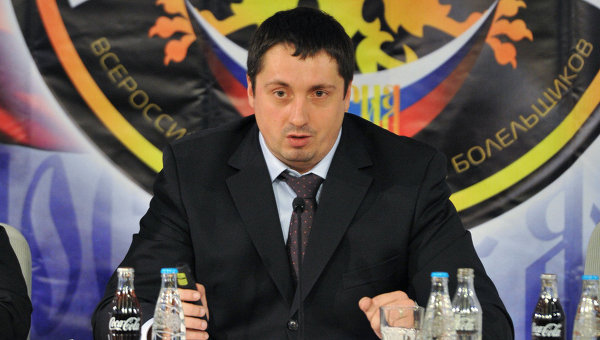 Хто такий неонацист Мутка, який організовує російські погроми на Євро-2016 - фото 1 Хто такий неонацист Мутка, який організовує російські погроми на Євро-2016 - фото 1 dqxikeidqxiqqeant