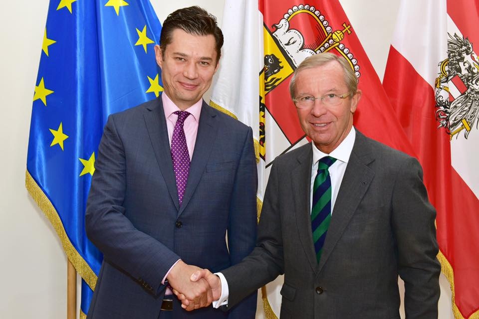 Олександр Щерба на зустрічі з Вільфрідом Газлауером (Wilfried Haslauer), губернатором Зальцбурга. Фото з Facebook Олександра Щерби dqxikeidqxitkant
