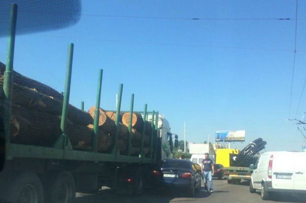 Пробка на Троещине