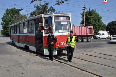 В Николаеве «фура» въехала в трамвай – две женщины госпитализированы - Copyright https://news.pn