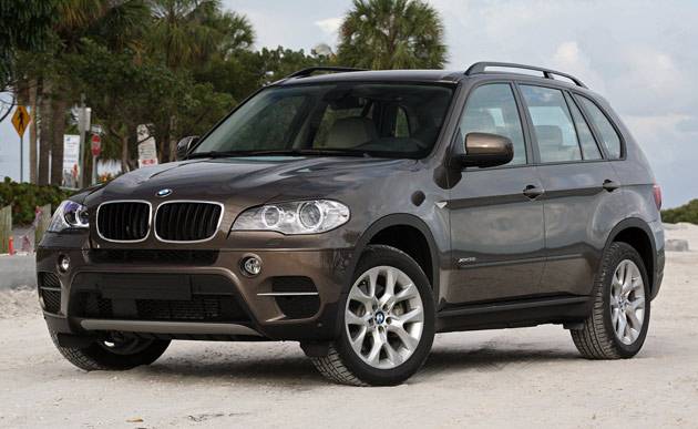 Судья подарила дом с землей в Козине рядом с собственным имением Судья подарила дом с землей в Козине рядом с собственным имением