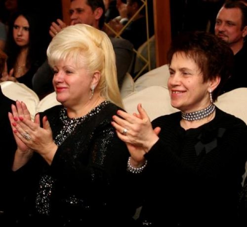 Ольга Пшонка и Людмила Янукович