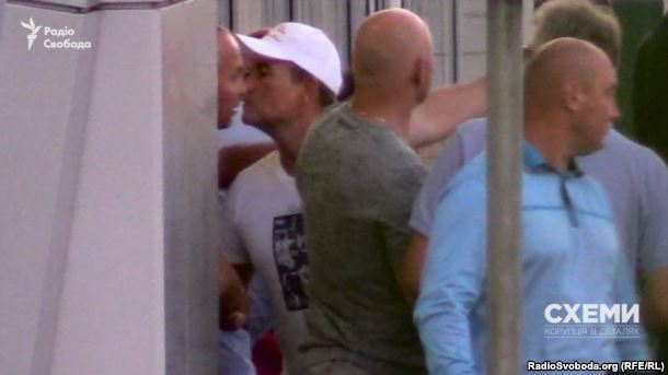 Шуфрич та Медведчук в аеропорту «Київ»