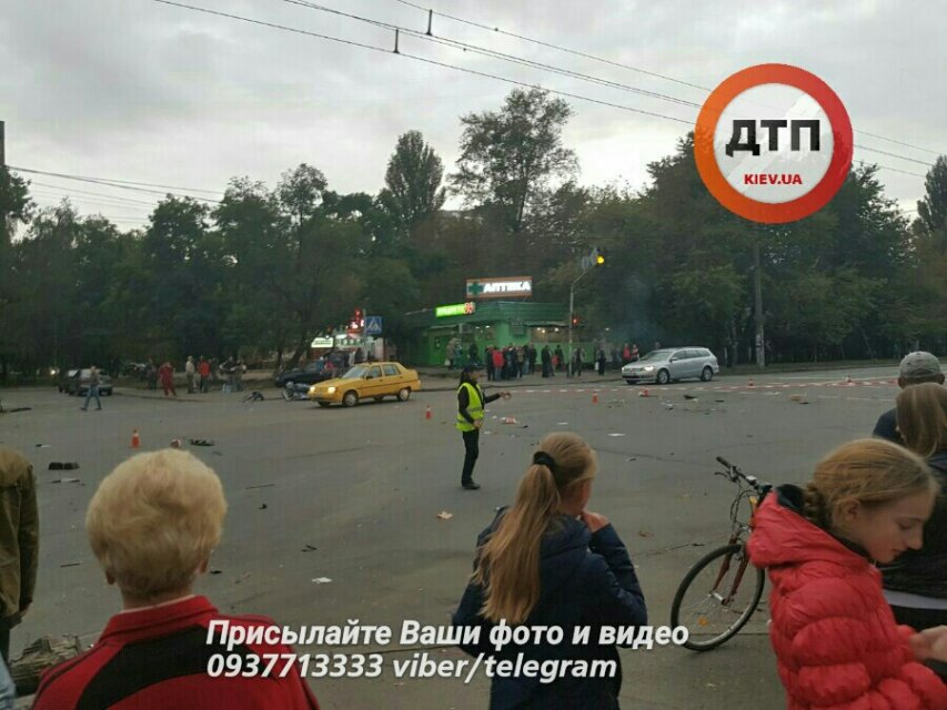 В Киеве водитель попал в больницу спасая нарушившего правила пешехода - 14321 В Киеве водитель попал в больницу спасая нарушившего правила пешехода - фото 14321