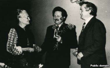       ( ):     .  1990  dqxikeidqxiqqeant