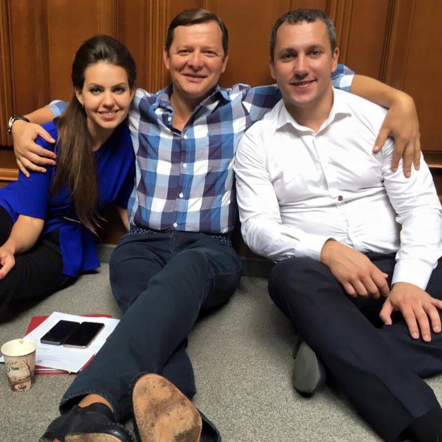 Парад молодых. Коридоры власти заполняют 20-летние кадры - 23079 Парад молодых. Коридоры власти заполняют 20-летние кадры - фото 23079