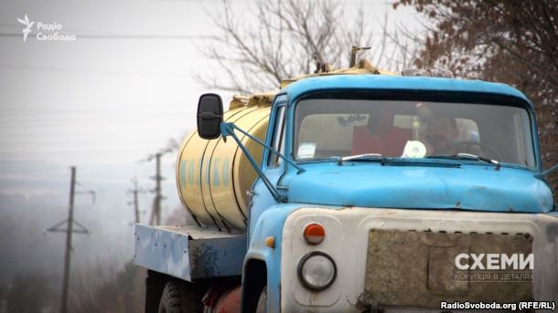 Молоковози постачають сировину на «Білогір’ямолокопродукт» з інших областей