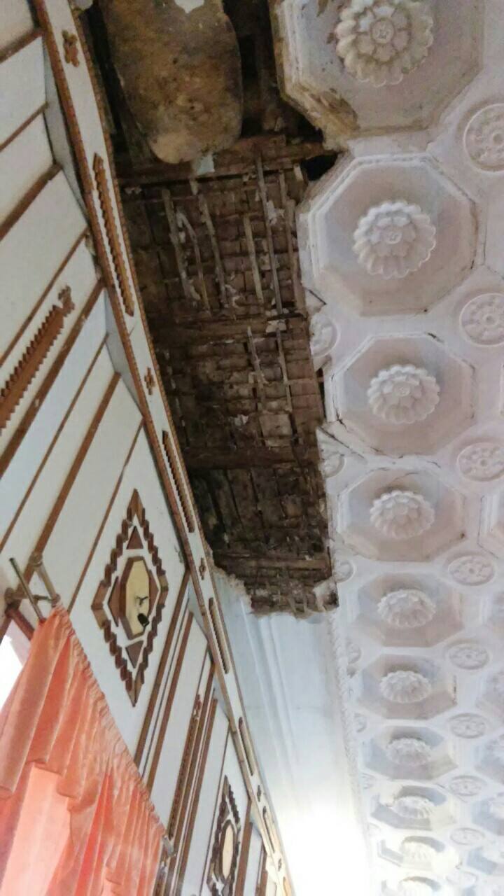 khersonshchyna_obvalennia_steli_v_dvk dqxikeidqxitkant