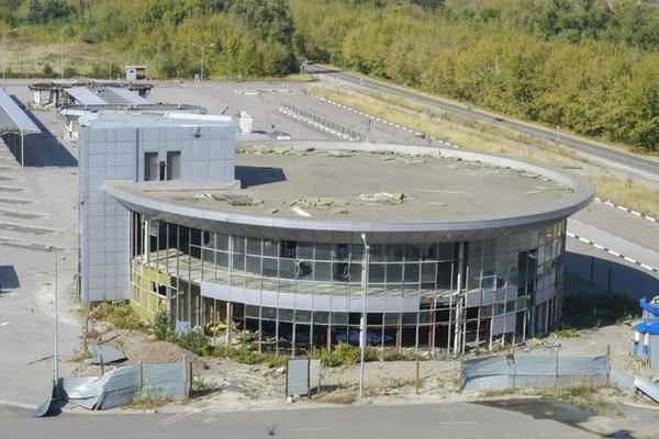 Донбасс превратился в колонию Украины - журналист Денис Казанский (1) Донбасс превратился в колонию Украины - журналист Денис Казанский (1) dqxikeidqxiqqeant