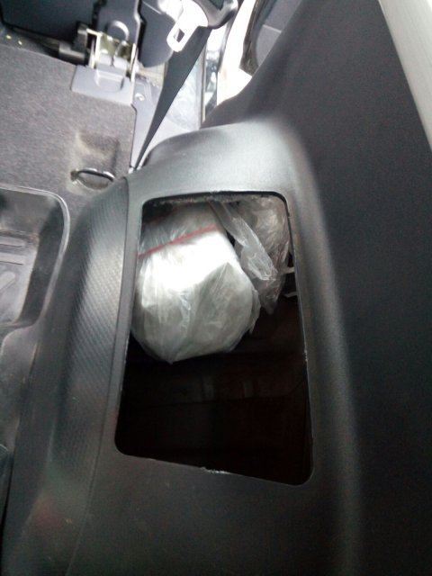 Украинец пытался за взятку провезти на оккупированный Донбасс $60 тысяч - 28555 Украинец пытался за взятку провезти на оккупированный Донбасс $60 тысяч - фото 28555 dqxikeidqxiqqeant