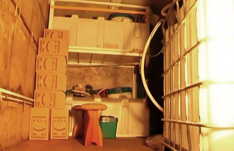 Житомирские налоговики задержали передвижной цех по разливу нелегальной водки dqxikeidqxiqqeant