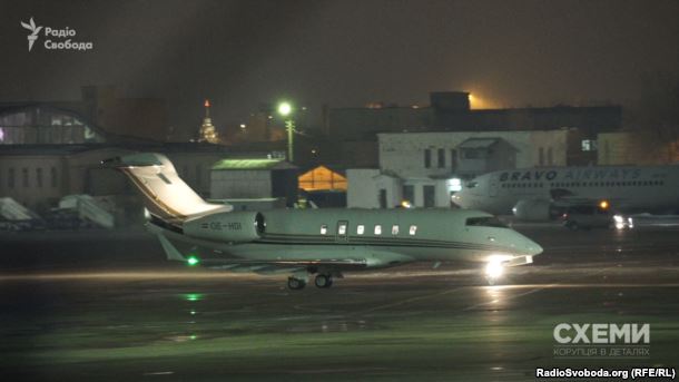 Літак Bombardier Global Express 6000 з австрійською реєстрацією та бортовим номером OE-IDO, яким постійно користується Віктор Пінчук