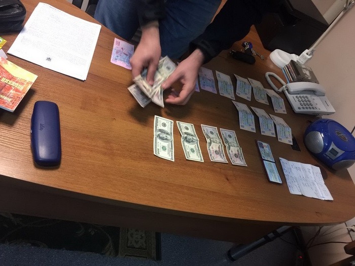          $2500 -  32283 dqxikeidqxiqqeant