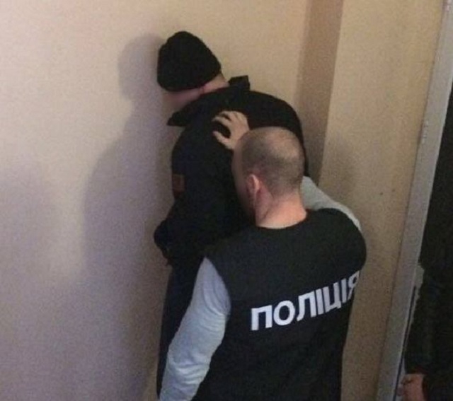 Старших офицеров киберполиции разоблачили в вымогании взятки в $ 1000 - 33020 Старших офицеров киберполиции разоблачили в вымогании взятки в $ 1000 - фото 33020