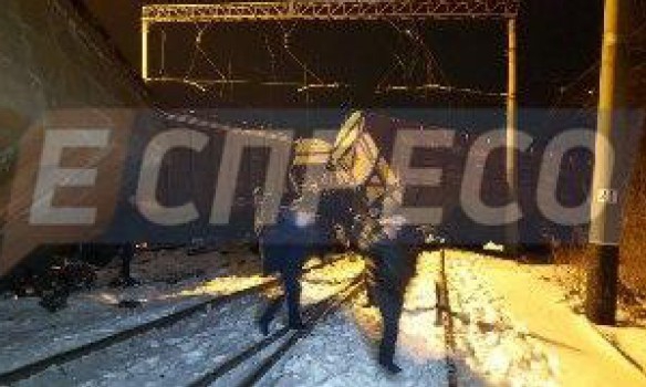 В Киеве столкнулись и сошли с рельс грузовые поезда - 34044 В Киеве столкнулись и сошли с рельс грузовые поезда - фото 34044
