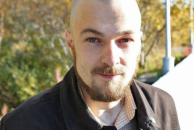 Александр Валов