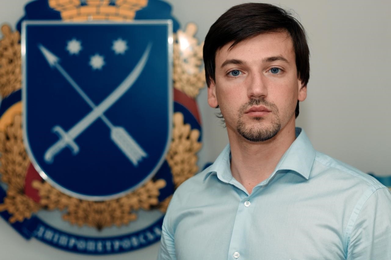 ˳  «»        «»    