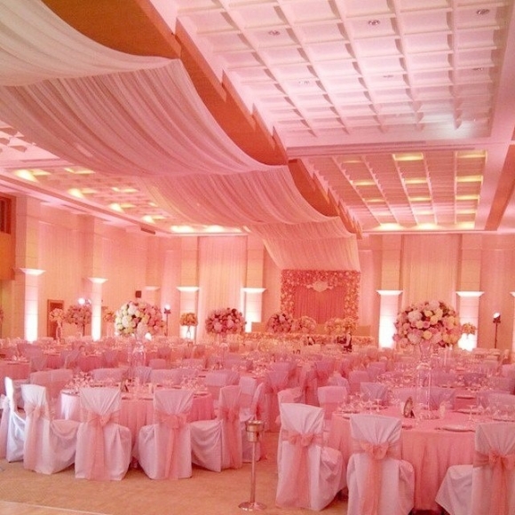 Vip-свадьба дочери львовского таможенника: миллионы роз и столы в камнях Сваровски - фото 3 dqxikeidqxitkant