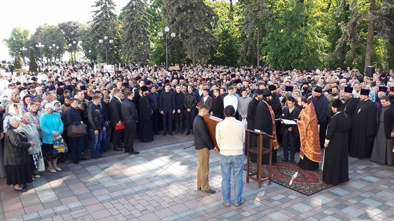 18554712_1670486942991756_1792245474_n