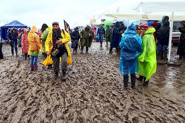 Фестиваль "НАШЕствие" утонул в грязи