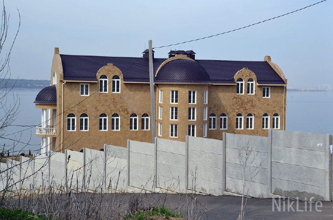 дворец антощенко