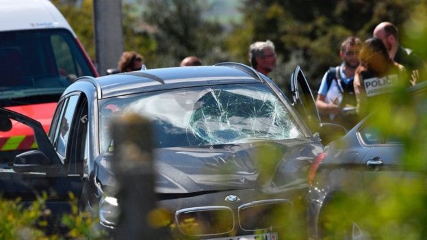 автомобиль в париже dqxikeidqxitkant