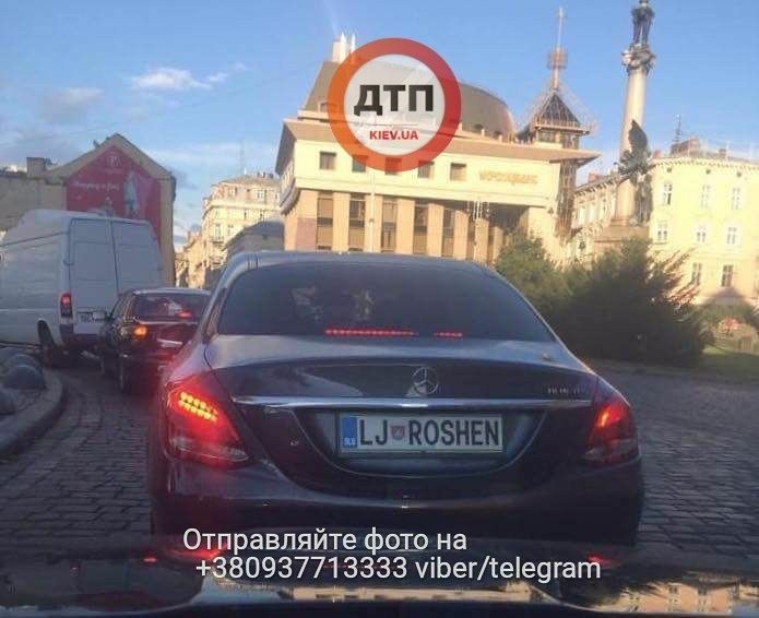 20993947_585299665193815_4647096957878862920_n