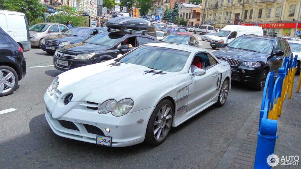В Киеве замечен поддельный суперкар Mercedes SLR McLaren В Киеве замечен поддельный суперкар Mercedes SLR McLaren dqxikeidqxiqqeant