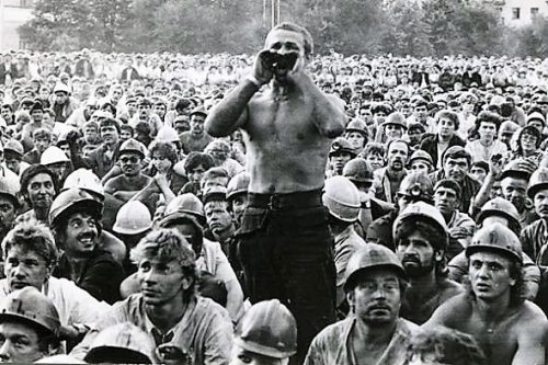 забастовка шахтеров Звягильский dqxikeidqxiqqeant