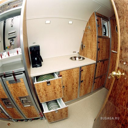 Самолёт Путина (41 фото) Самолёт Путина (41 фото)