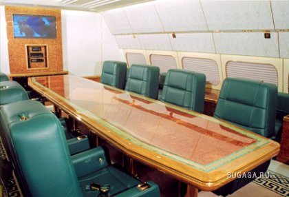 Самолёт Путина (41 фото) Самолёт Путина (41 фото)