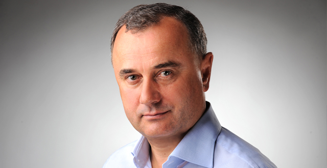 Александр Домбровский