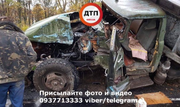 По Киевом перевернулась цистерна с аммиаком dqxikeidqxitkant