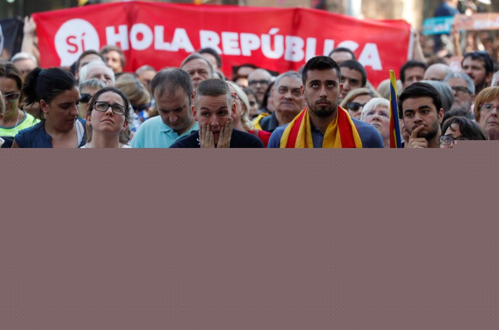 10 жовтня лідер Каталонії Карлес Пучдемон оголосив, що регіон отримав право на незалежність за підсумками референдуму, але відклав офіційне проголошення її