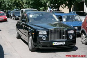    «»,  «Rolls-Royce Phantom» (2007)      ,         Mersedes Benz S500 (2005  ), Mersedes Benz GL450 (2006), Mersedes Benz S500 4 Matic (2011), Toyota Land Cruiser 200 (2012), Jeep Grand Cherokee (2005), Lexus LX (2005)  Land Rover Range Rover voque (2008).