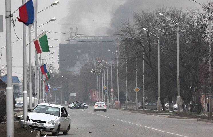 B3_duk1CAAAbKsx.jpg:large