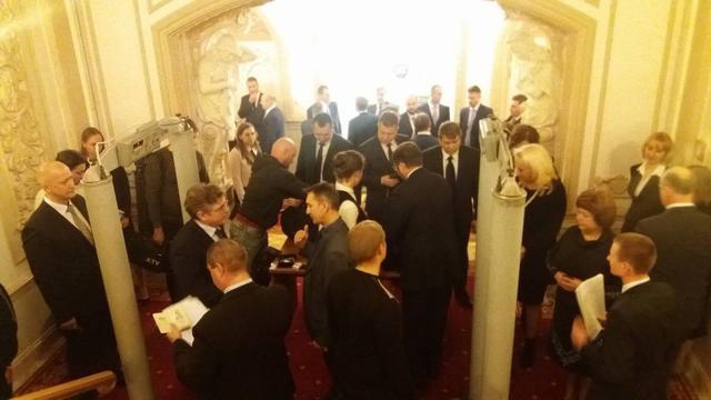 Принятие присяги судьями нового Верховного Суда - 89363 Принятие присяги судьями нового Верховного Суда - фото 89363