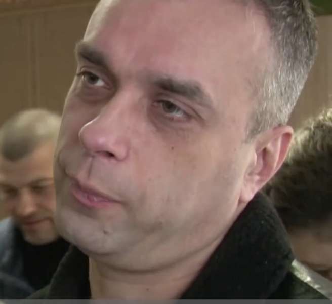 Машина, которую бросили преступники недалеко от места преступления 20 сентября 2016 года dqxikeidqxitkant