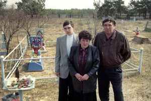 бегемот, begemot, begemotmedia, новости, Чекменев, кладбищенско-церковная культура, фото, Донбасс