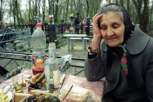 бегемот, begemot, begemotmedia, новости, Чекменев, кладбищенско-церковная культура, фото, Донбасс