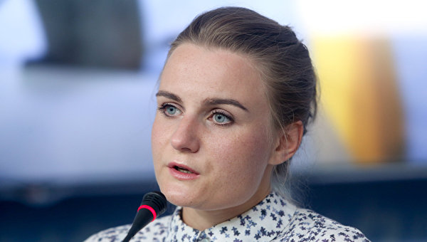 Светлана Крюкова из Страна.ua - любимая журналистка Алексанрда Онищенко