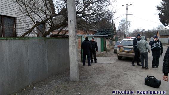 автомат, харьковская область, город, дергачи, полиция, парень, мужчина, стрельба, оружие dqxikeidqxitkant