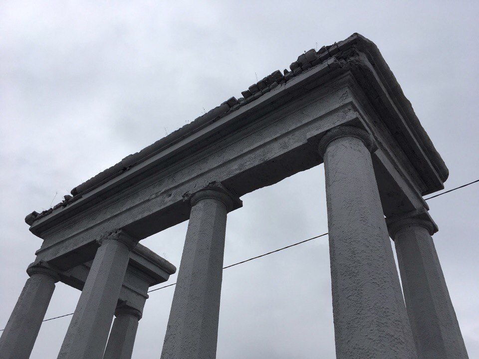 жизнь в донецке преимущества жилье в донецке жизнь в «ДНР» отвратительные мужики disgusting men donetsk